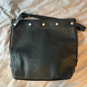 Rag and Bone black pebbled leather bag excellent